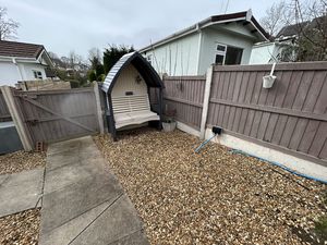 Photo 18- click for photo gallery